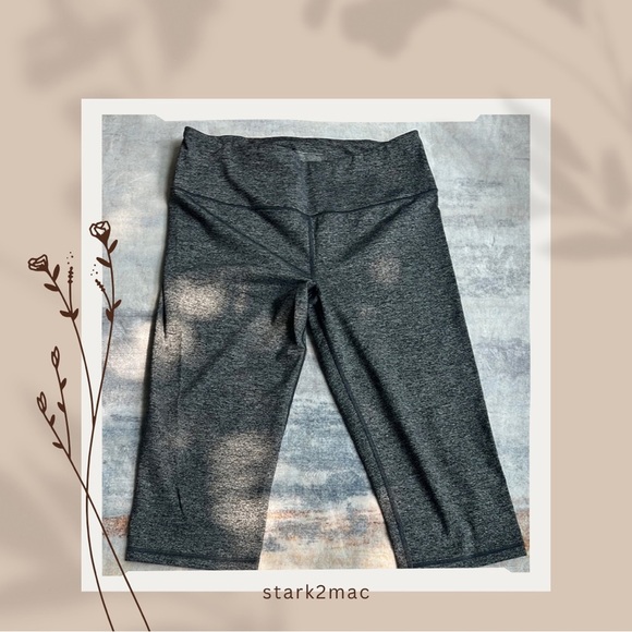 VSX Gray Athletic cropped Leggings with Wide Waistband - Picture 1 of 7